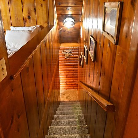 Harris Lakeview Cabin Bass Lake Bagian luar foto