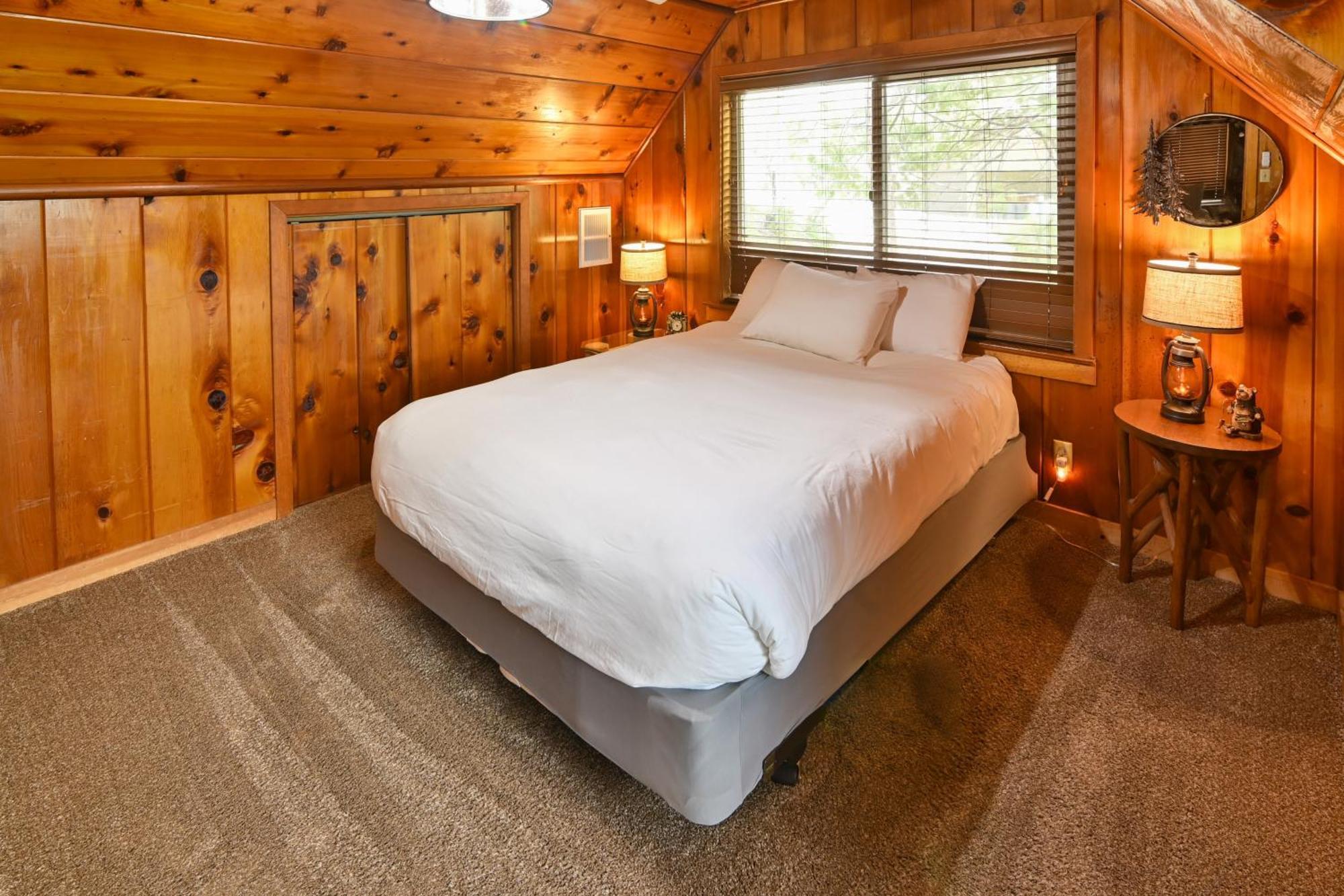 Harris Lakeview Cabin Bass Lake Bagian luar foto